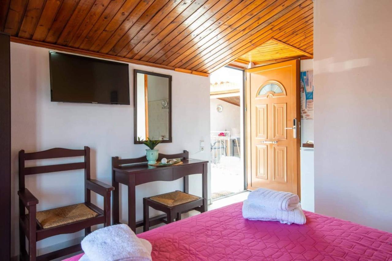 Virvilis Apartments ซิโวตา ภายนอก รูปภาพ